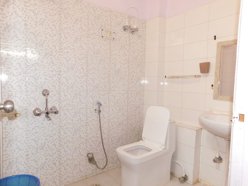Women's Villa - Women's Villa H-176A, Block F, Sector 41, Noida, Uttar Pradesh 201303, India