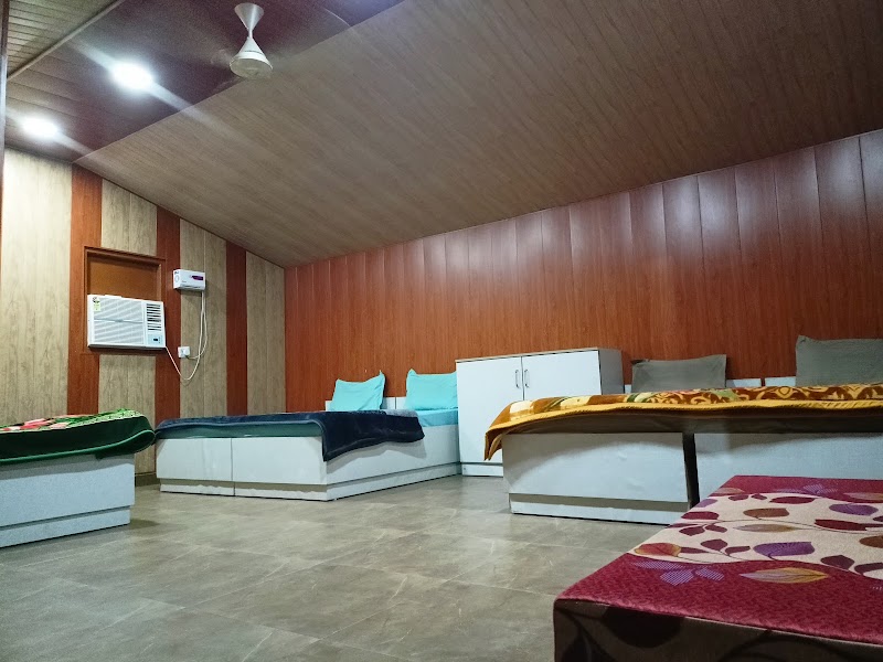 Adventure Mint - A Thrilling Rafting & Camping in Rishikesh - Adventure Mint - A Thrilling Rafting & Camping in Rishikesh, NH 58, near SBI, opp. Baba Balak Nath Temple, Distt, Tapovan, Rishikesh, Tihari, Uttarakhand 249192, India