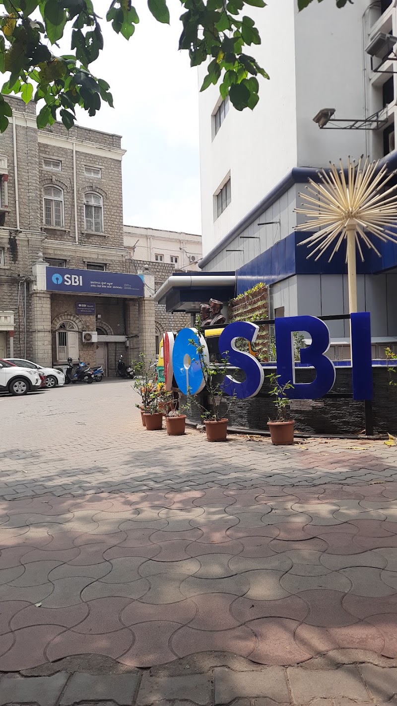 Mysore Bank Building - Mysore Bank Building, 18, Avenue Rd, Anchepet, Chickpet, Bengaluru, Karnataka 560009, India