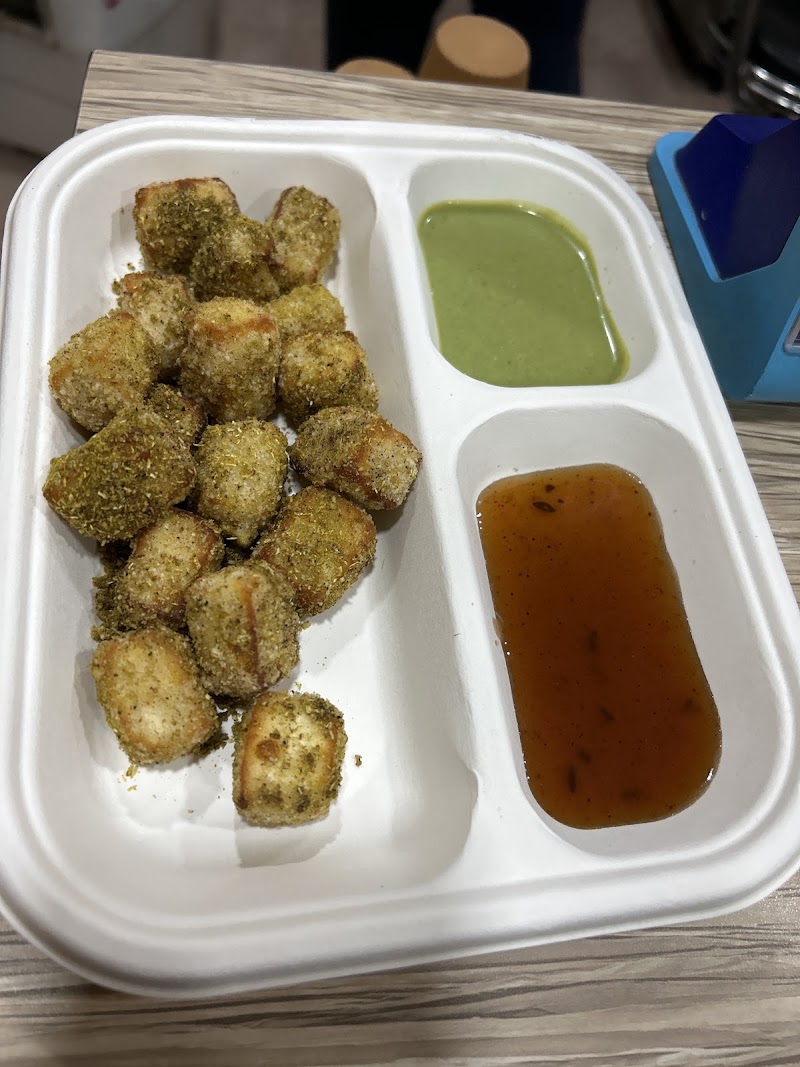 Falahaar & House Of Lassi - Falahaar & House Of Lassi Shop No. 12, Queens Rd, Nityanand Nagar, Vaishali Nagar, Jaipur, Jaipur Nagar Nigam Area, Rajasthan 302021, India