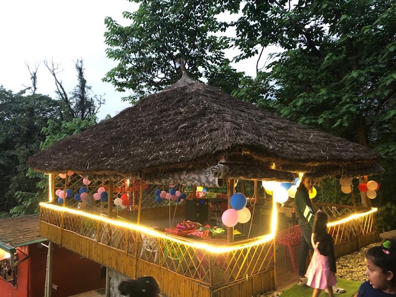 Anandam Farms & Cafe Machaan - Anandam Farms & Cafe Machaan Behind Indecampus Hostel Doonga Bhauwala, Road, Kanswali Kodari, Uttarakhand 248007, India