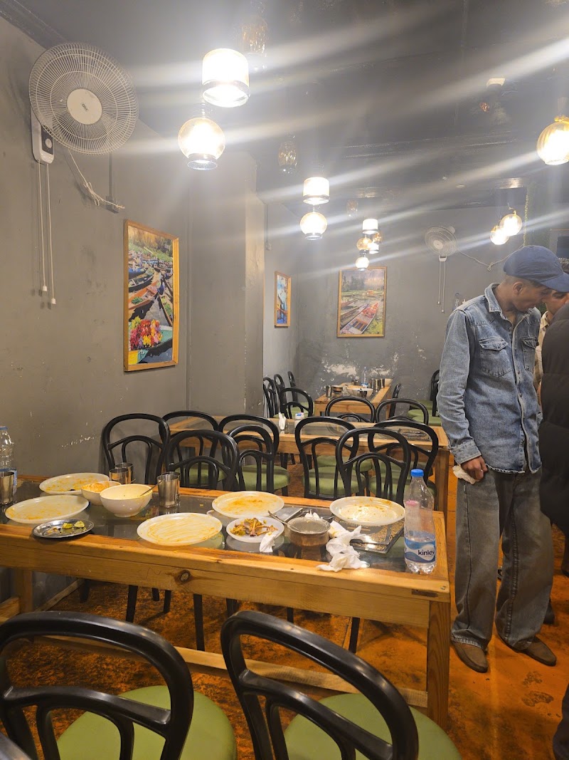 Ha7 DOWNTOWN GRILLs & RESTAURANT - Ha7 DOWNTOWN GRILLs & RESTAURANT Main Market, Chandanwari, Pahalgam, 192126
