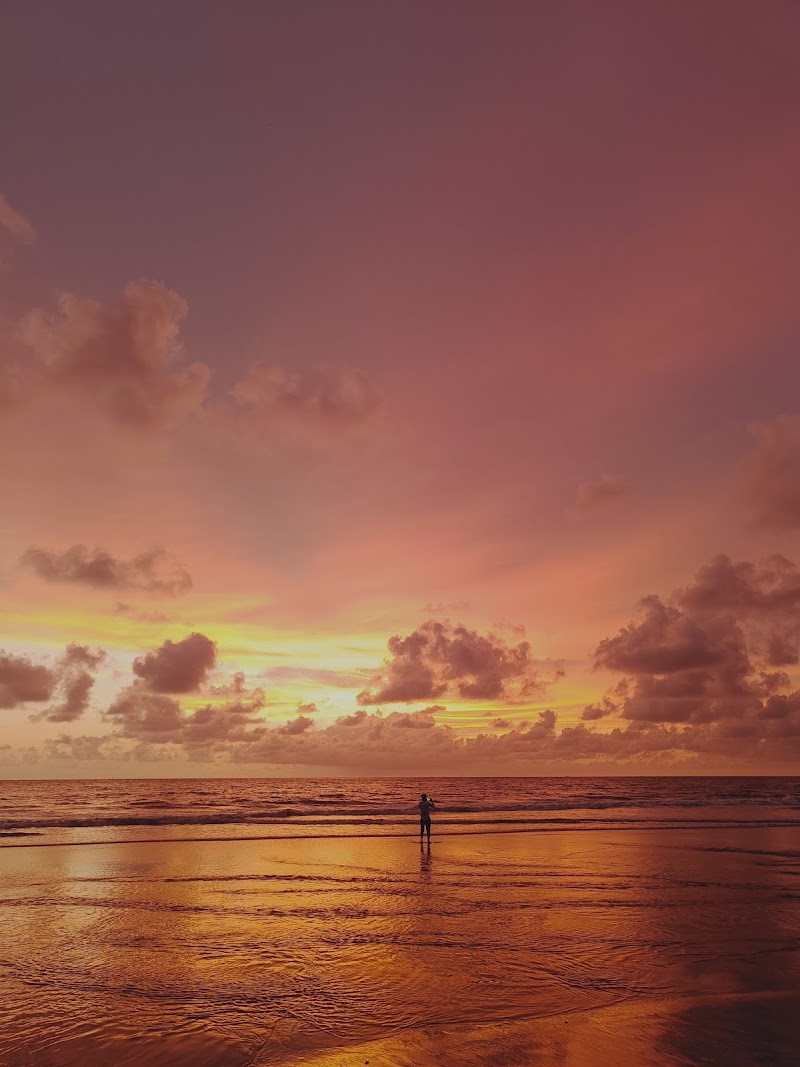 Wy beach - Wy Beach, Thekepuram, Kuttichira, Kozhikode, Kerala 673003, India