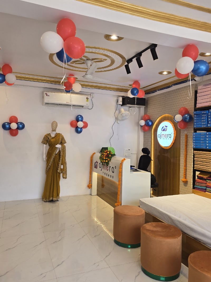 Ajmera Trends Pandeypur VNS - Ajmera Trends Pandeypur VNS, Opposite New Banaras Alankar Mandir Jauhari, Azamgarh Rd, Pandeypur Chauraha, Premchandra Nagar Phase - 2, Varanasi, Uttar Pradesh 221002, India