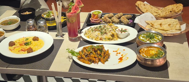 CREAM CENTRE Veg Restaurant - CREAM CENTRE Veg Restaurant 1st floor, Shiv Market, 1516, Vinoba Rd, next to Rajkamal Theatre, Devaraja Mohalla, Shivarampet, Mysuru, Karnataka 570001, India