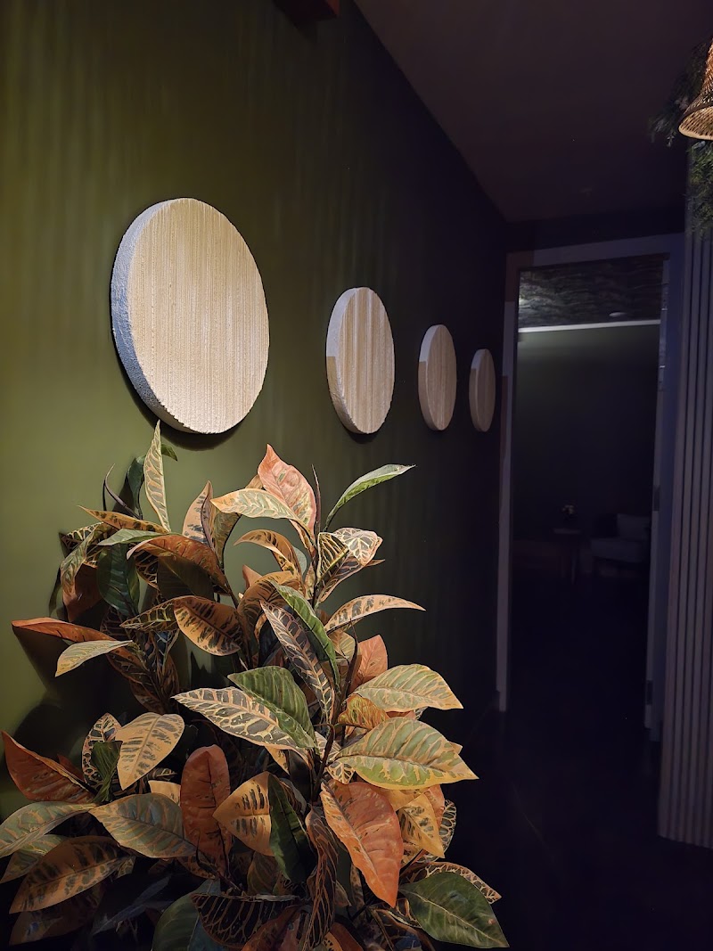 Lemongrass Spa & Café | Luxury Spa Madhapur - Lemongrass Spa & Café | Luxury Spa Madhapur 4th Floor, Plot No.3, Survey No.40 and Part 41, Kakatiya Hills, Guttala_Begumpet, Kavuri Hills, Madhapur, Hyderabad, Telangana 500081, India