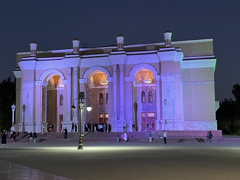 Alisher Navoiy Theater - Alisher Navoiy Theater, Zarafshan Street 28, 100029, Тоshkent, Toshkent, Uzbekistan