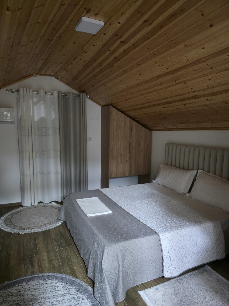 Guesthouse & Hospitality - Guesthouse & Hospitality, Rruga e Bregut, Berat 5001, Albania