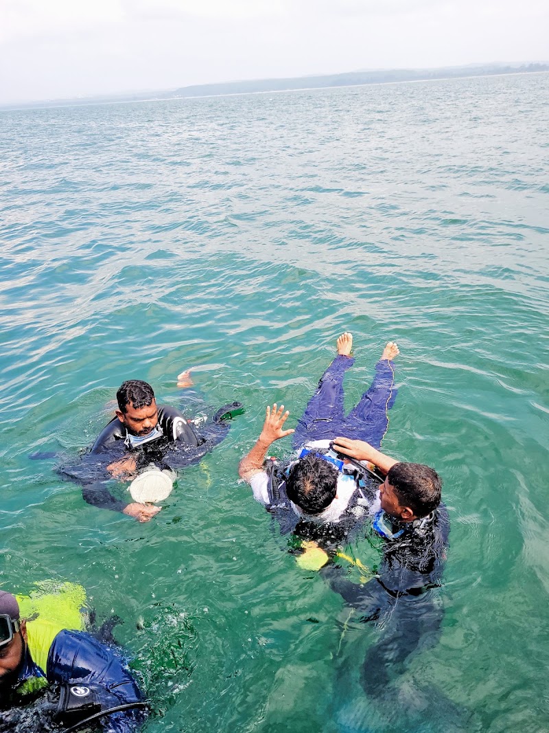 Tarkarli scuba point - Tarkarli scuba point, XFWC+XF9, Devbag, India