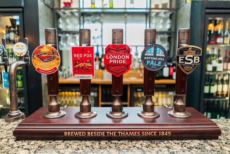 The Mad Bishop & Bear, Paddington - The Mad Bishop & Bear, Paddington 1st Floor, Paddington Station, London W2 1HB, UK