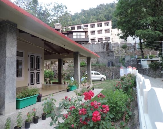 Naini Cottage Nainital - Naini Cottage Nainital, 9FP3+R2Q, Ayarpatta, Nainital, Uttarakhand 263001, India