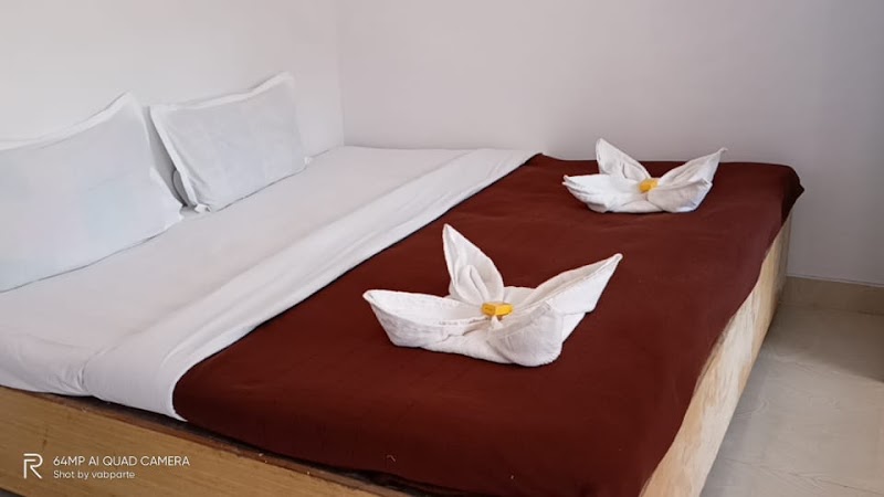 Preeti Hotel Matheran (Veg) - Preeti Hotel Matheran (Veg) Kasturba Rd, opp. E-riskshaw stand, Matheran, Maharashtra 410102, India