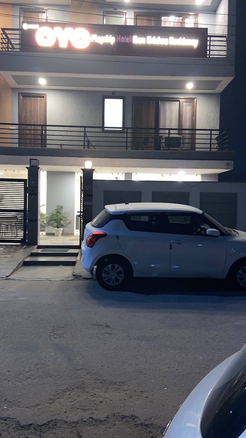 Hotel O by OYO Comfort Residency Near Artemis Hospital - Hotel O by OYO Comfort Residency Near Artemis Hospital Water Works, 1801, Block B1, Sector 57, Gurugram, Haryana 122011, India