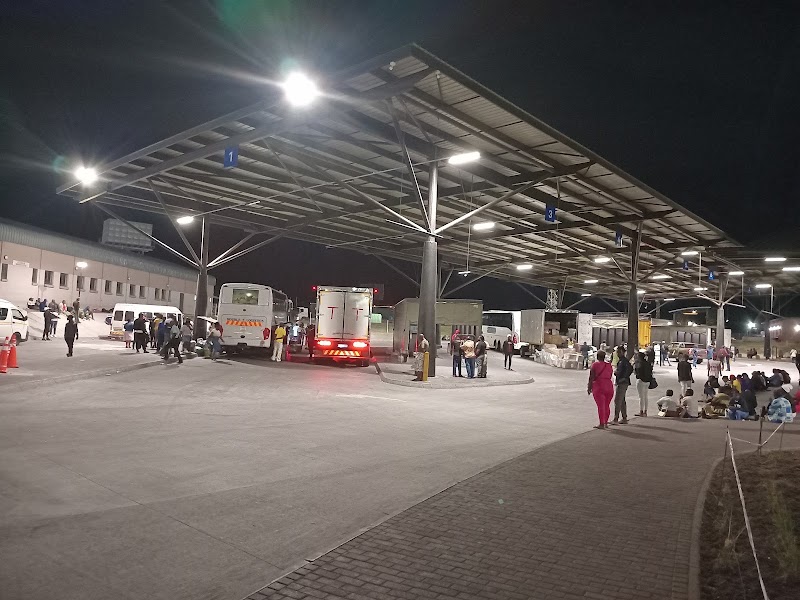 Zimbabwe Beitbridge Immigration Border Post - Zimbabwe Beitbridge Immigration Border Post, QXJP+PF6, Beitbridge, Zimbabwe