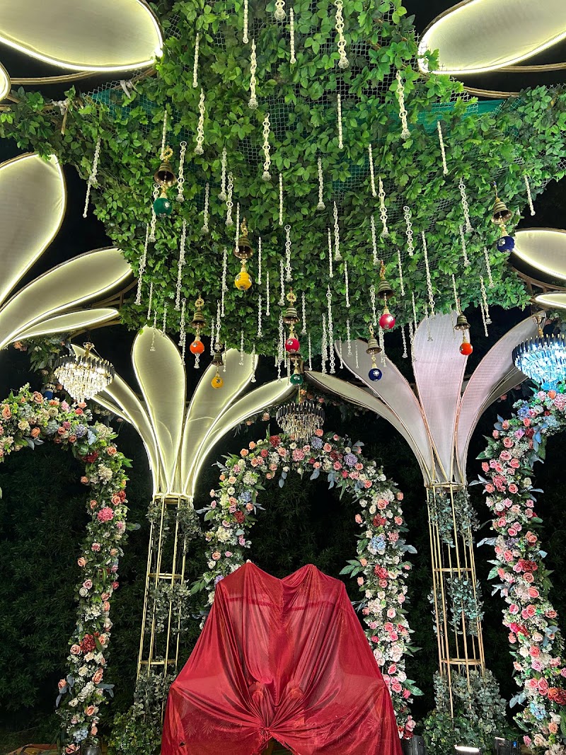Apple Farm - Apple Farm Party Plot, Dumas Rd, near vr mall, Magdalla, Surat, Gujarat 395007, India