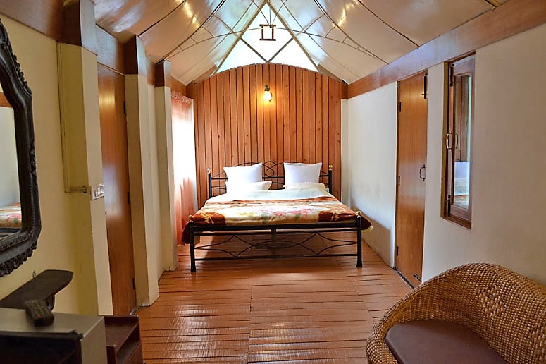 Lakemist Resort - Lakemist Resort, Kempty Fall Road, Kempty, Charleville, Mussoori Range, Mussorie Range, Uttarakhand 248179, India