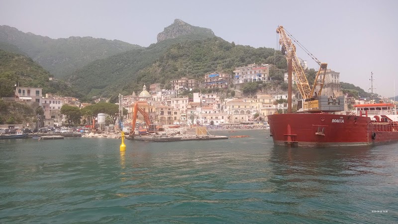 Ferries Amalfi - Positano - Ferries Amalfi - Positano, PIAZZA DELLA CONCORDIA (MOLO MASUCCIO), 84122 Salerno SA, Italy
