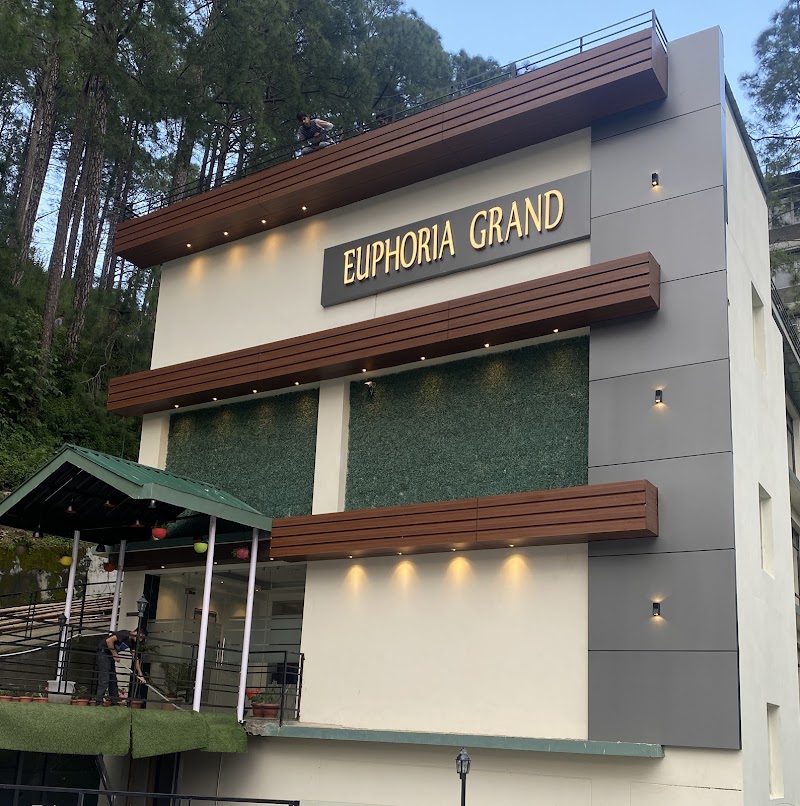 The Euphoria Grand : Hotel Near ISBT Shimla - The Euphoria Grand : Hotel Near ISBT Shimla near New ISBT, Rirka, Tutikandi, Shimla, Himachal Pradesh 171004, India