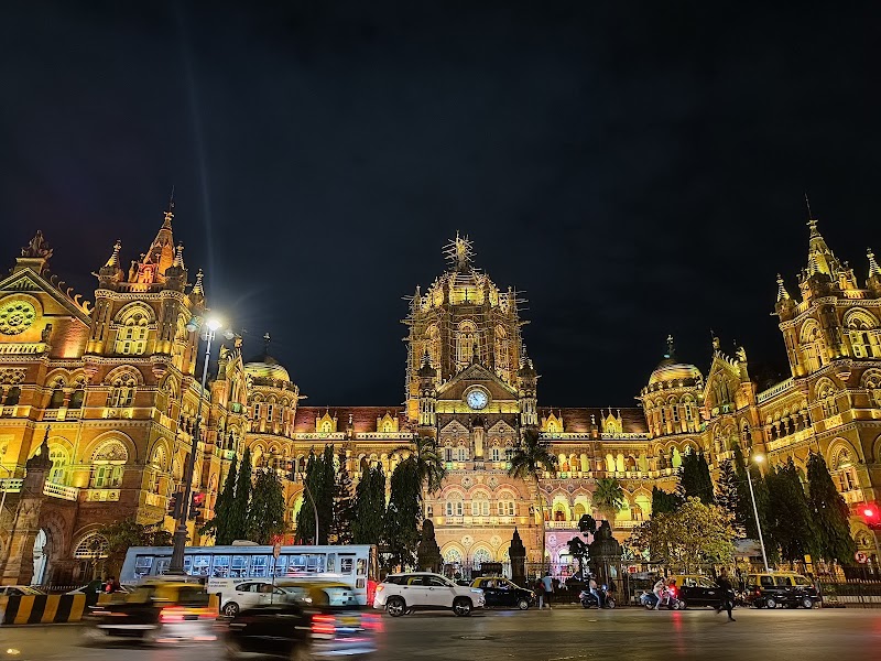 CSMT Viewing Stage - CSMT Viewing Stage WRQM+XVP, CST Subway, Dhobi Talao, Chhatrapati Shivaji Terminus Area, Fort, Mumbai, Maharashtra 400001, India
