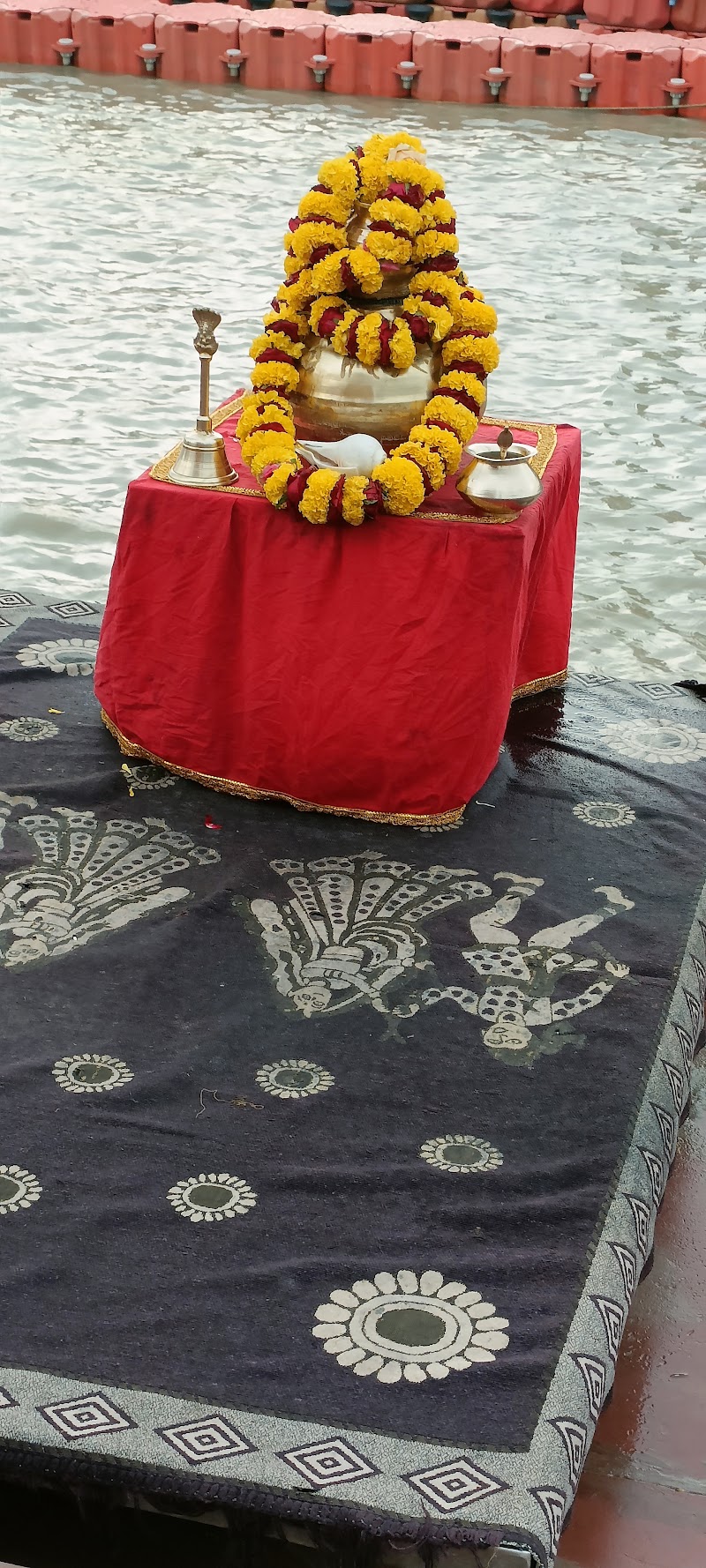 Saryu Nithya Maha Aarti Sthal - Anjaneya Seva Sansthan - Saryu Nithya Maha Aarti Sthal - Anjaneya Seva Sansthan R663+7VV, Bahraich - Gonda - Faizabad Marg, Ram Katha Park, Ayodhya, Uttar Pradesh 224123, India