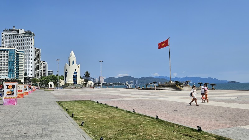 Flagpole of Nha Trang Beach - Flagpole of Nha Trang Beach 2 Trần Phú, P, Nha Trang, Khánh Hòa 650000, Vietnam