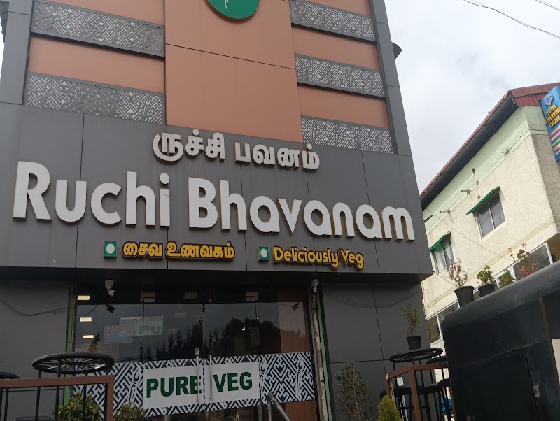 Ruchi Bhavanam - Ruchi Bhavanam Hotel Charring Cross Complex, 14C, Garden Rd, near Botanical Garden, Pudumund, Ooty, Tamil Nadu 643001, India