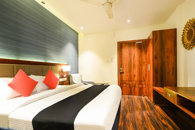 Hotel Yks - Hotel Yks CAD Cir, near CAD Command Area Development, opposite Dusshera Ground, Pratap Nagar, Dadabari, Kota, Rajasthan 324009, India