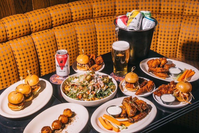 Sir Henry’s - Sir Henry’s 795 8th Ave 1st Fl, New York, NY 10019, USA
