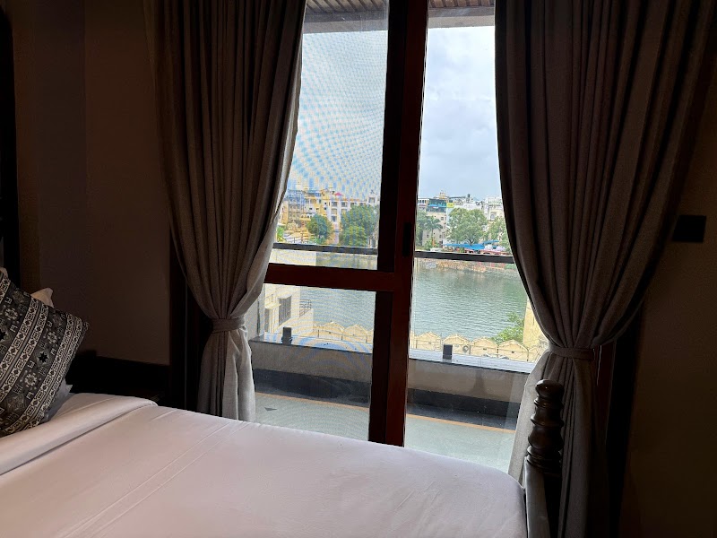 The Luxury Tiger - The Luxury Tiger, 5/264 Gadiya Devra, chowk, Chand Pol Rd, Hotel Gangaur Palace, Udaipur, Rajasthan 313004, India