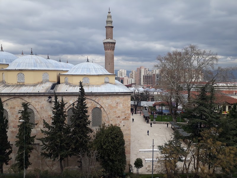 Bursa Grand Mosque - Bursa Grand Mosque, Nalbantoğlu, Ulucami Cd. No:2, 16010 Osmangazi̇/Bursa, Türkiye