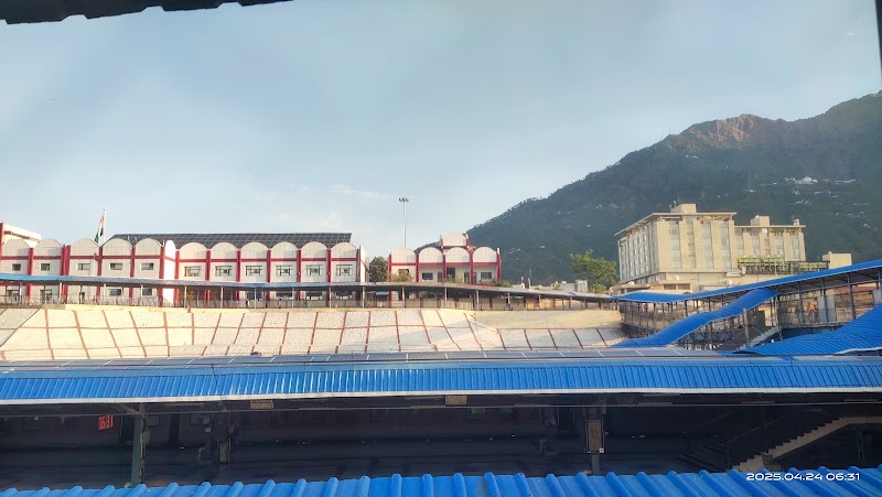 shradhaluniwas - shradhaluniwas, behind hotel vishal, arli road katra( shortcut railway road, Second lane from, hotel vishal, to, Arli Road, Katra, 182301