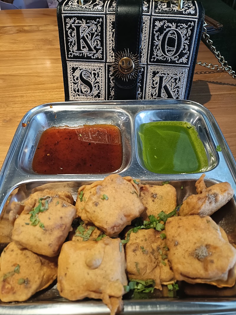 Namaskar Thali in Bali 100% Pure Vegetarian Indian Restaurant - Namaskar Thali in Bali 100% Pure Vegetarian Indian Restaurant Jl. Kunti I No.7C, Seminyak, Kec. Kuta, Kabupaten Badung, Bali 80361, Indonesia