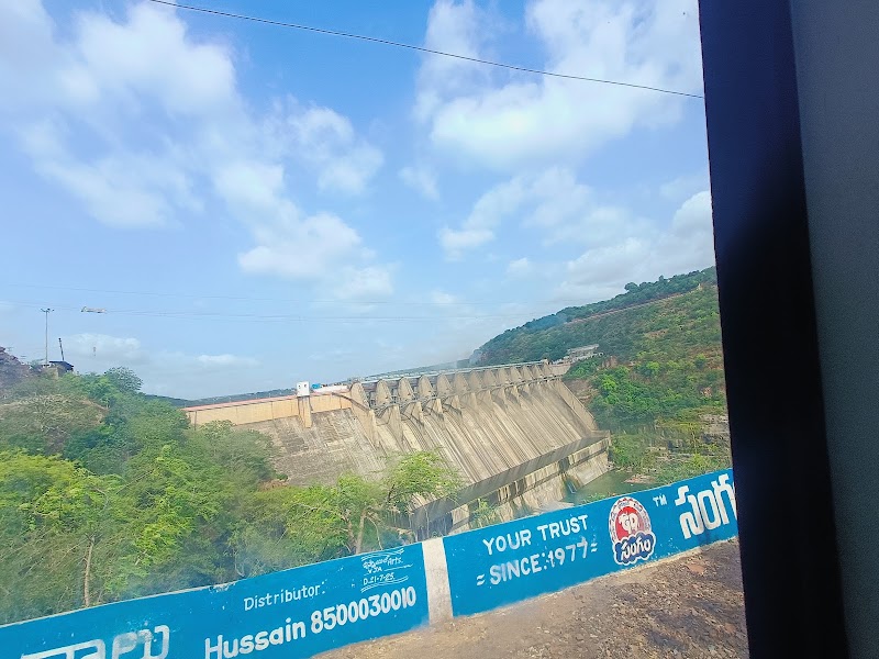 Srisailam dam - Srisailam dam 3VPW+PJ3, Srisailam, Andhra Pradesh 509326, India