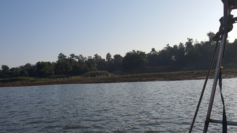 Madai - Madai Madai, Madhya Pradesh 461771, India