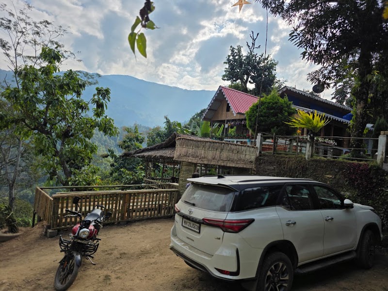 Eviana Homestay - Eviana Homestay, Nayabusty, Bachchabari, Badamtam, Lebong valley, Darjeeling, Badamtam Tea Garden, West Bengal 734105, India