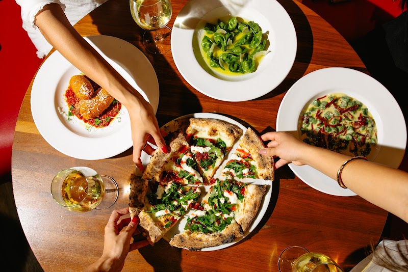 Pomo Pizzeria - Biltmore - Pomo Pizzeria - Biltmore 2502 E Camelback Rd STE A&B, Phoenix, AZ 85016, USA
