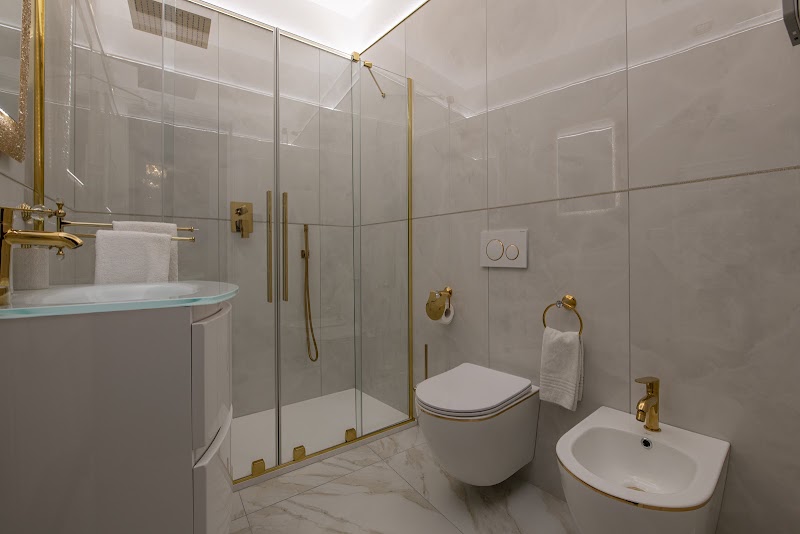 FASHION APARTMENT GOLD Bologna - FASHION APARTMENT GOLD Bologna, Via S. Donato, 51H, 40127 Bologna BO, Italy