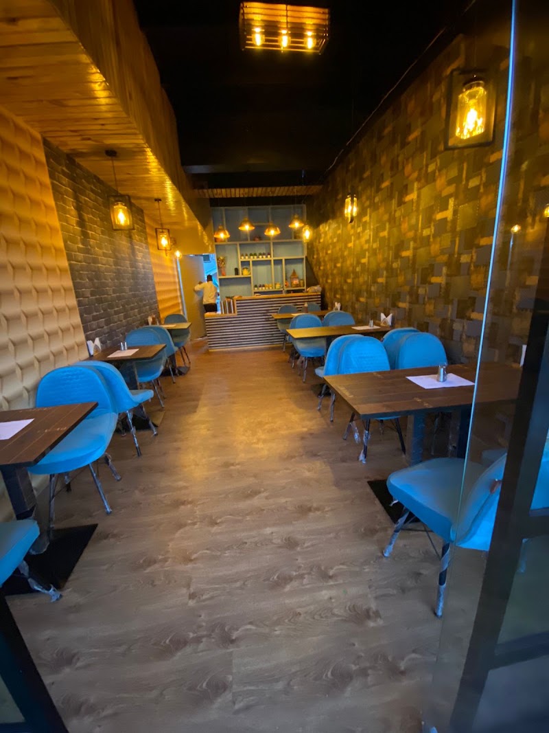 Shivoham Atrangi The Indian Cafe & Restaurant - Family Restaurant | Pure Veg Restaurant | Affordable Veg Restaurant in Meerut