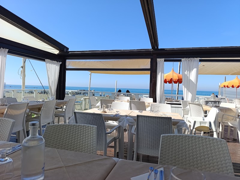 Hang Loose - Hang Loose, Lungomare di Levante, 228, 00054 Fregene RM, Italy