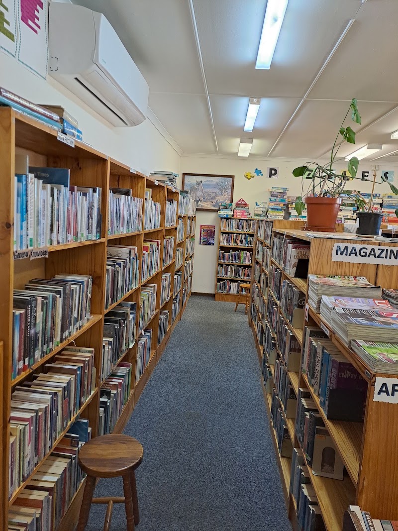 Betty's Bay Public Library - Betty's Bay Public Library, 2649 Clarence Dr, Betty's Bay, 7141, South Africa