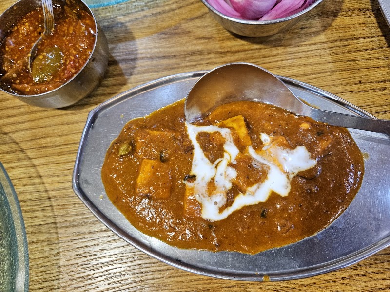 Annpurna Veg. Dhaba - Annpurna Veg. Dhaba Circular Rd, Opp. Medical College, Dayanand Nagar, Amritsar, Punjab 143001, India