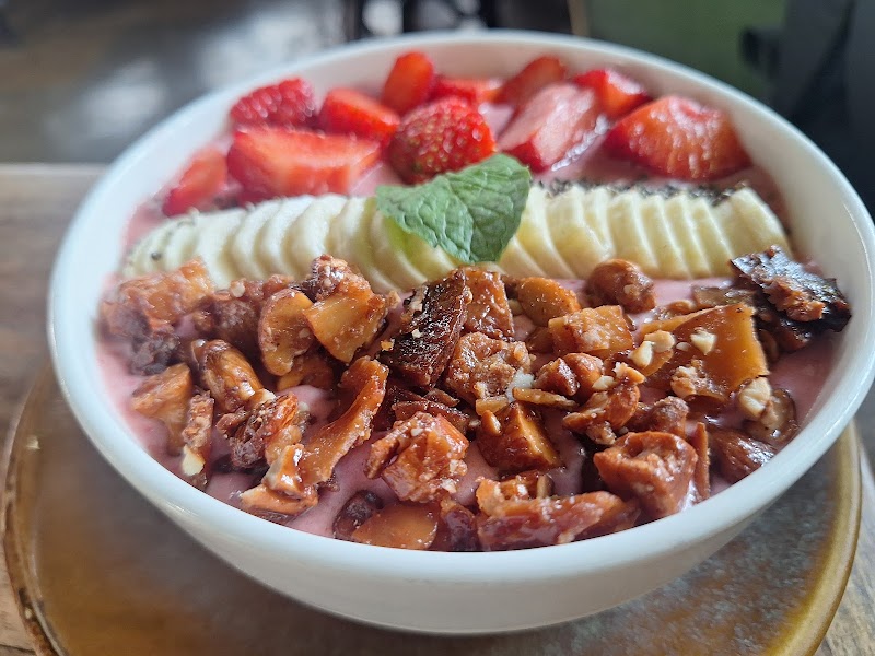 One O Eight Lifestyle Cafe - One O Eight Lifestyle Cafe Pingale Farms, S Main Rd, behind Blossom Boulevard, Ashok Chakra Society, Iricen Railway Colony, Koregaon Park, Pune, Maharashtra 411001, India