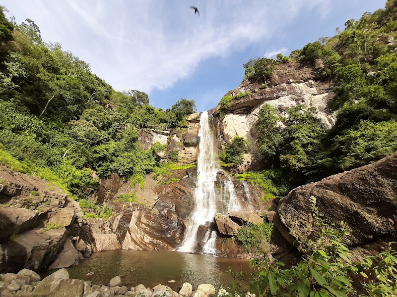 Center Ramboda Falls | මැද රම්බොඩ ඇල්ල - Center Ramboda Falls | මැද රම්බොඩ ඇල්ල, 3P32+RFR, Ramboda, Sri Lanka