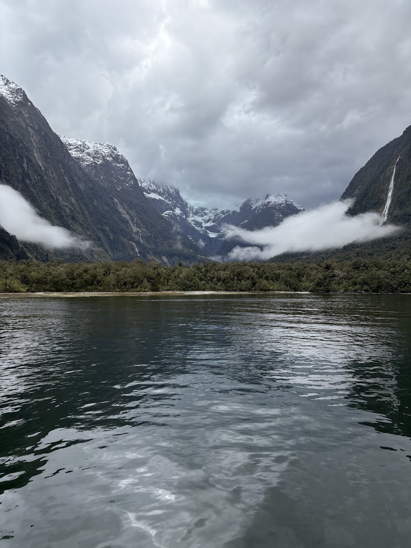 Southern Discoveries - Queenstown Visitor Centre - Southern Discoveries - Queenstown Visitor Centre, 110 Beach St, St, Omer Wharf, Queenstown 9300, New Zealand
