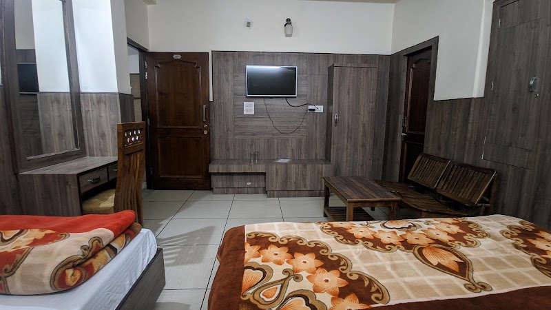 Hotel Chintpurni , Main Bazar Katra - Hotel Chintpurni , Main Bazar Katra Upper Main Bazzar, Katra, 182320