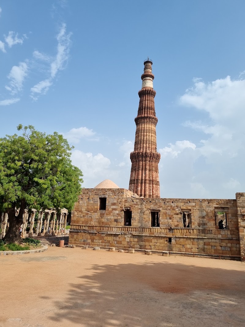 Qutb Minar - Qutb Minar Seth Sarai, Mehrauli, New Delhi, Delhi 110030, India