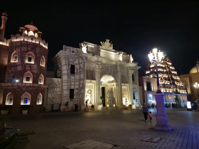 Chambal river front entry plaza mahal gate - Chambal river front entry plaza mahal gate 5RGH+JQ7, RJ SH 33, Sakatpura, Garh Palace, Kota, Rajasthan 324006, India