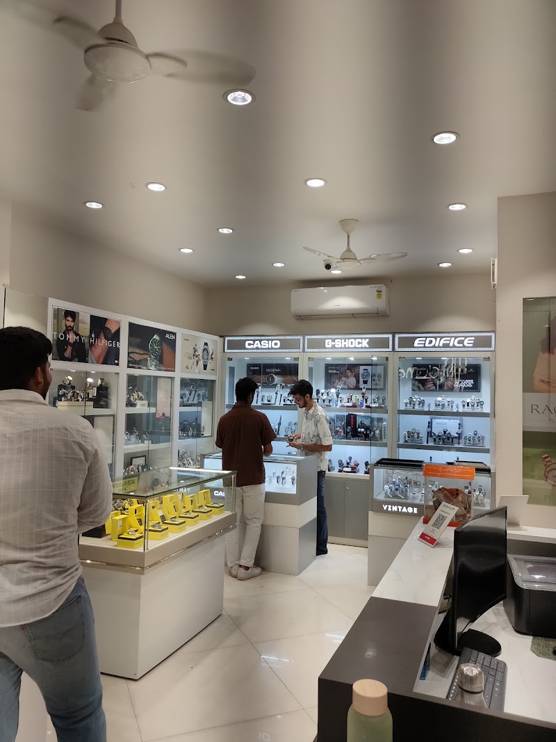 UNION WATCH CO. - UNION WATCH CO., Pandari Main Rd, in front of Haldiram, beside Nakoda Jewellers, Pandri, Raipur, Chhattisgarh 492004, India