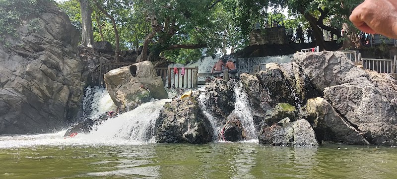 Hogenakkal - Hogenakkal, Tamil Nadu 636810, India