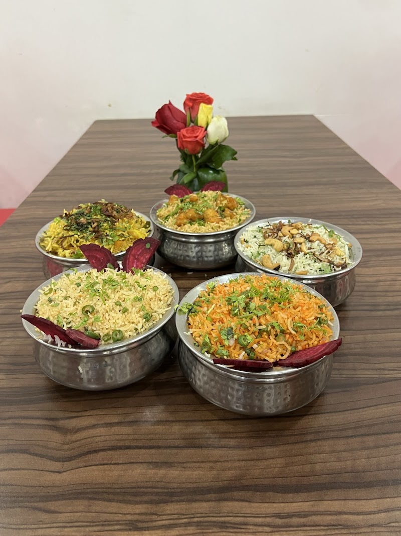 VR Mathura Food Paradise - VR Mathura Food Paradise 200 Feet chennai, Bangalore Bypass Road, beside Collector Office, Tiruchanur, Andhra Pradesh 517503, India